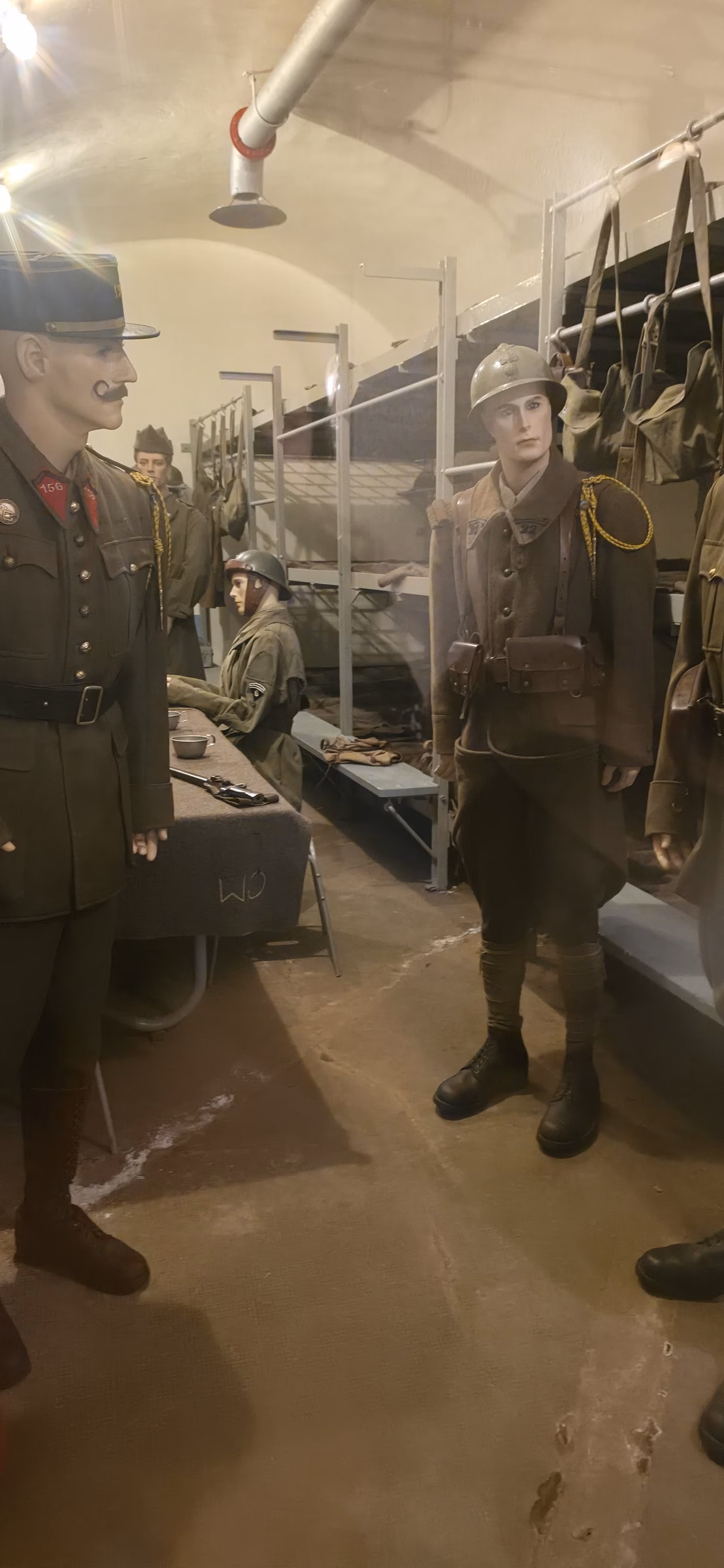 Mannequins in 1939 French Army Forteresse uniform on display at Fort Schoenenbourg