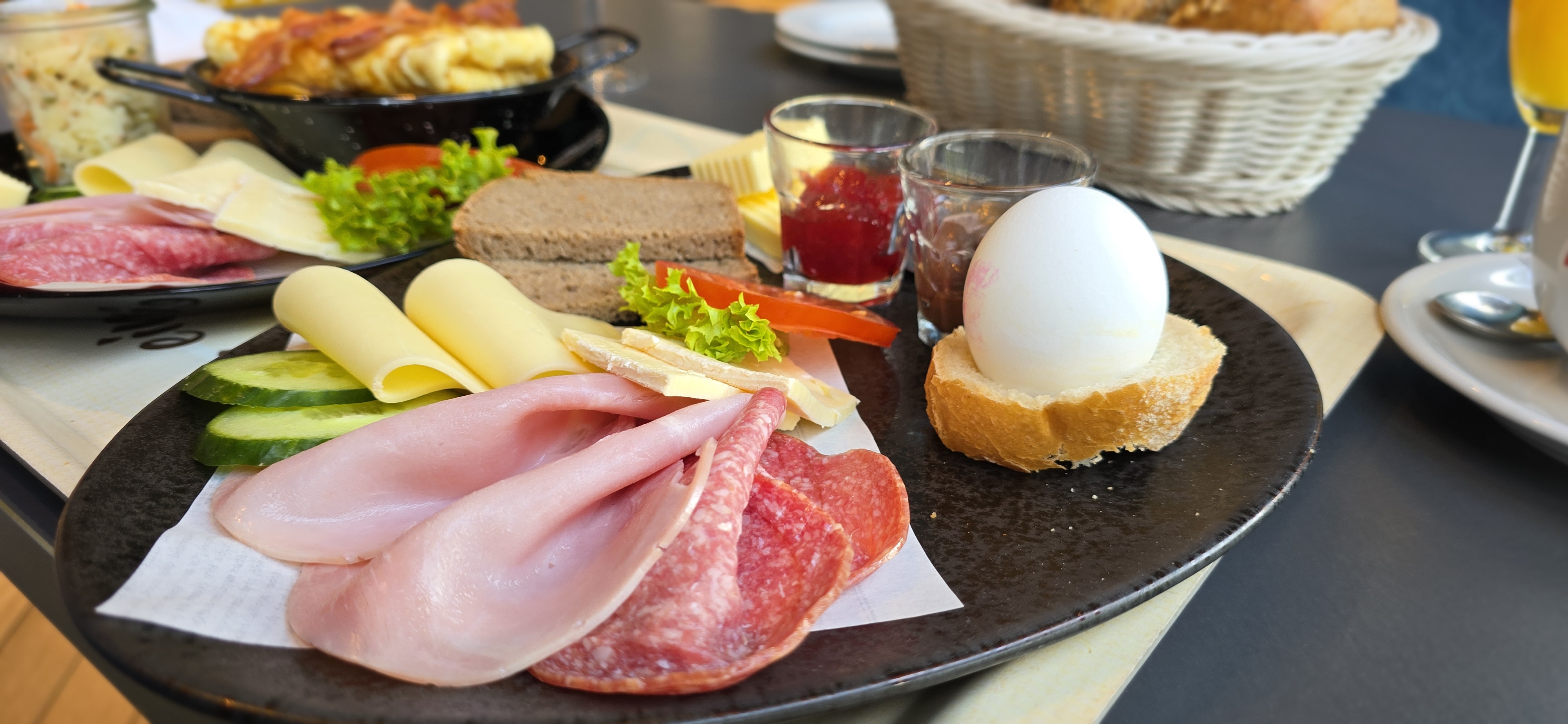 Hot breakfast at Backhaus Lüning in Bingen, early morning table, coffee and bread