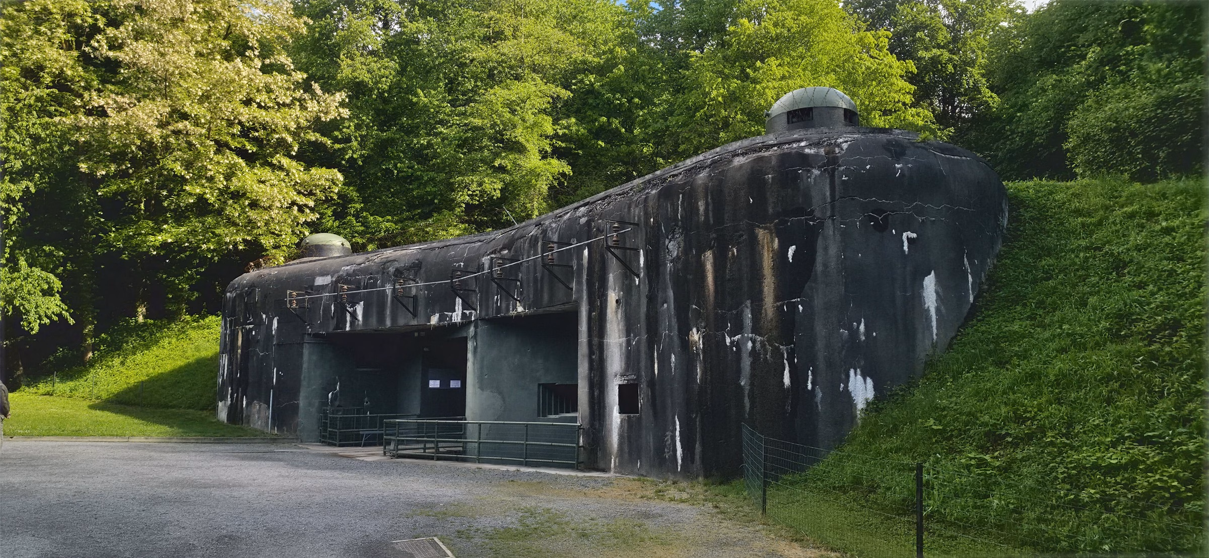 Fort Schoenenbourg Maginot Day Trip: WWII Bunker Tour for Americans